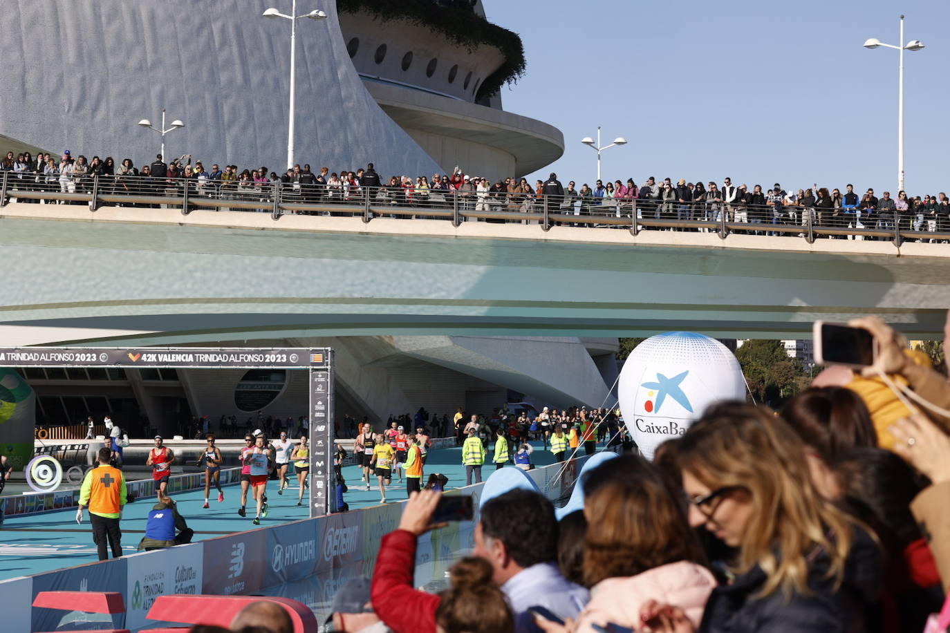 Las fotos más espectaculares del Maratón de Valencia 2023