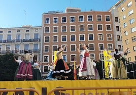 Balls al carrer, celebrados en la plaza del Patriarca de Valencia.