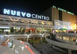 El Corte Inglés y Nuevo Centro en una imagen de archivo.