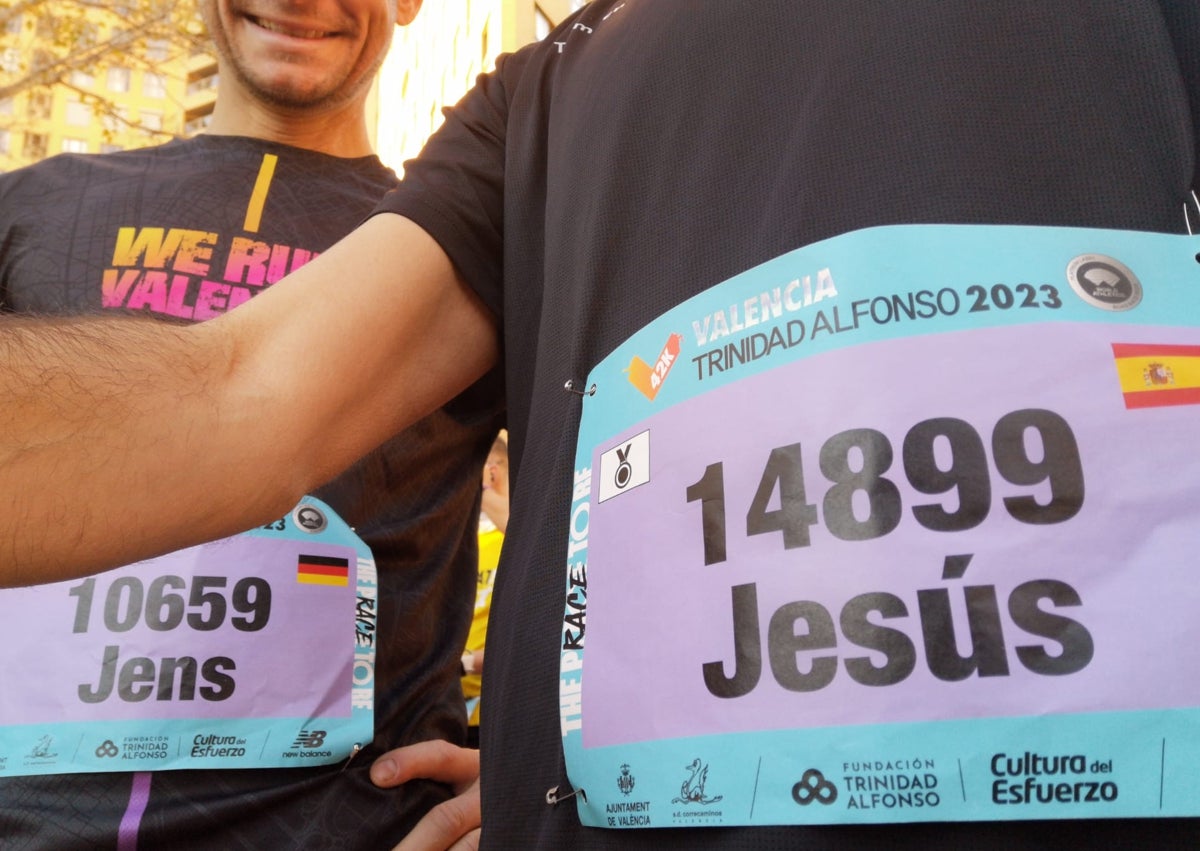 Imagen secundaria 1 - Maratón de Valencia: caída, resurrección y gloria