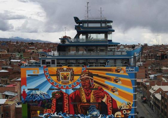 El extravagante lujo de los 'cholets', las casas de los ricos en Bolivia