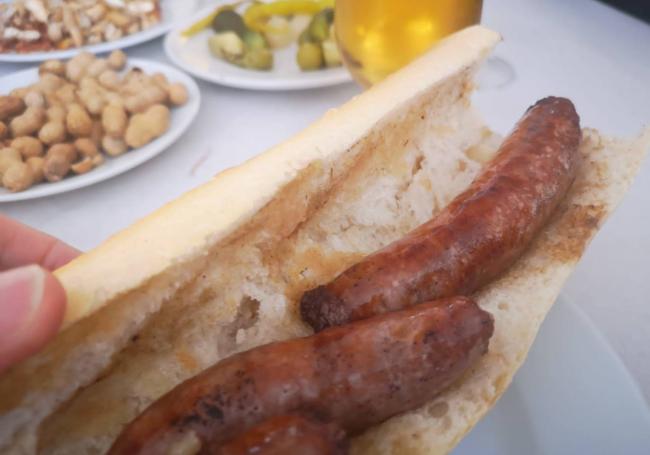 Bocadillo del restaurante La Cova en Fontanars dels Alforins.