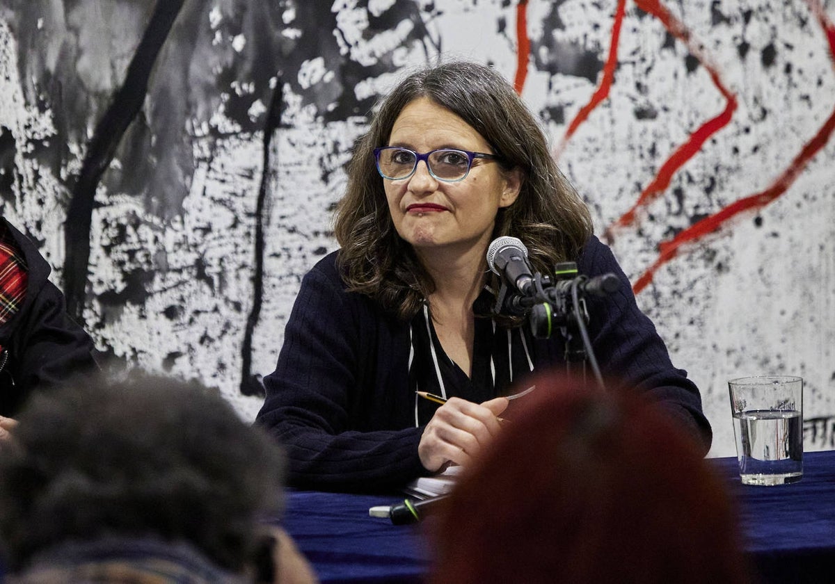 Mónica Oltra, durante una conferencia.