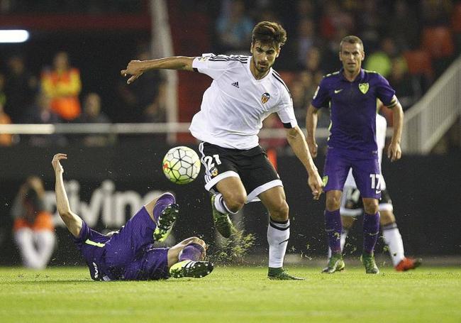 André Gomes, con el Valencia.