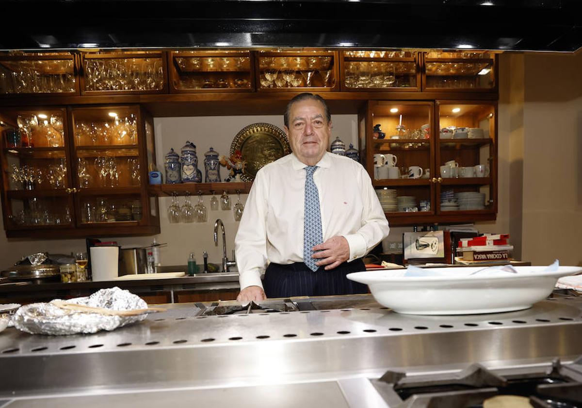 Vicente Boluda, en la cocina de Mas de Fos.