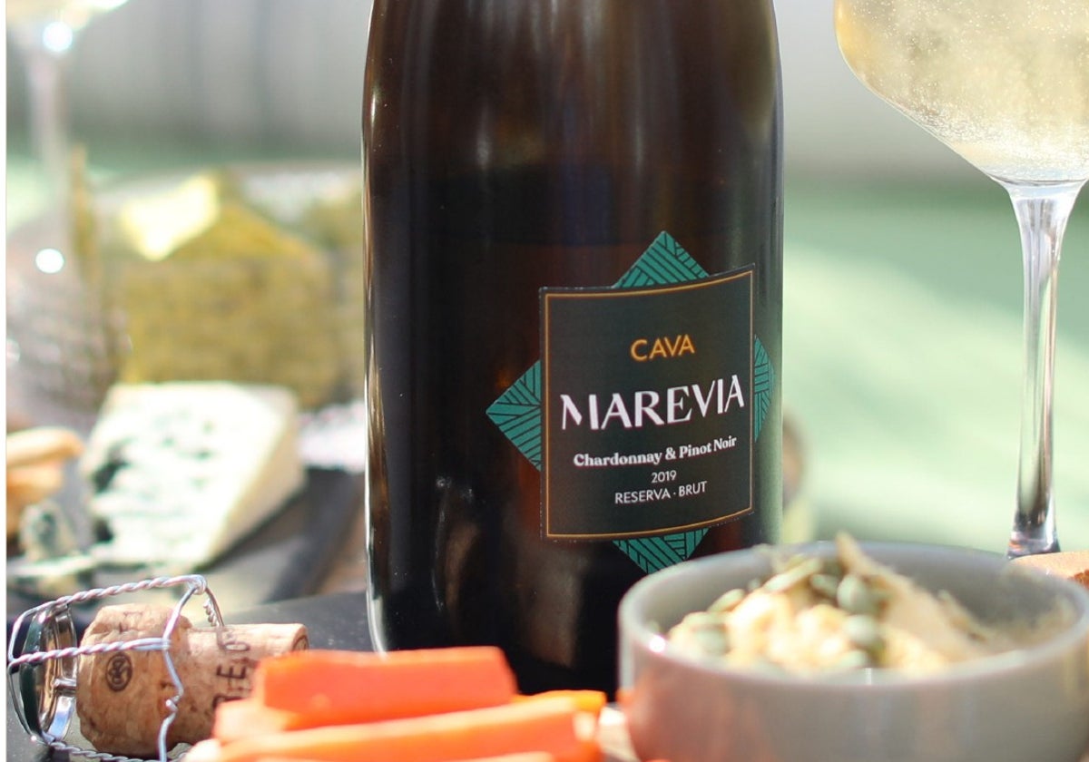 Chardonnay y pinot noir para el Marevia Reserva Brut.