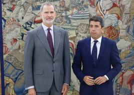 El Rey Felipe VI y Carlos Mazón, durante una audiencia en Zarzuela, en otoño