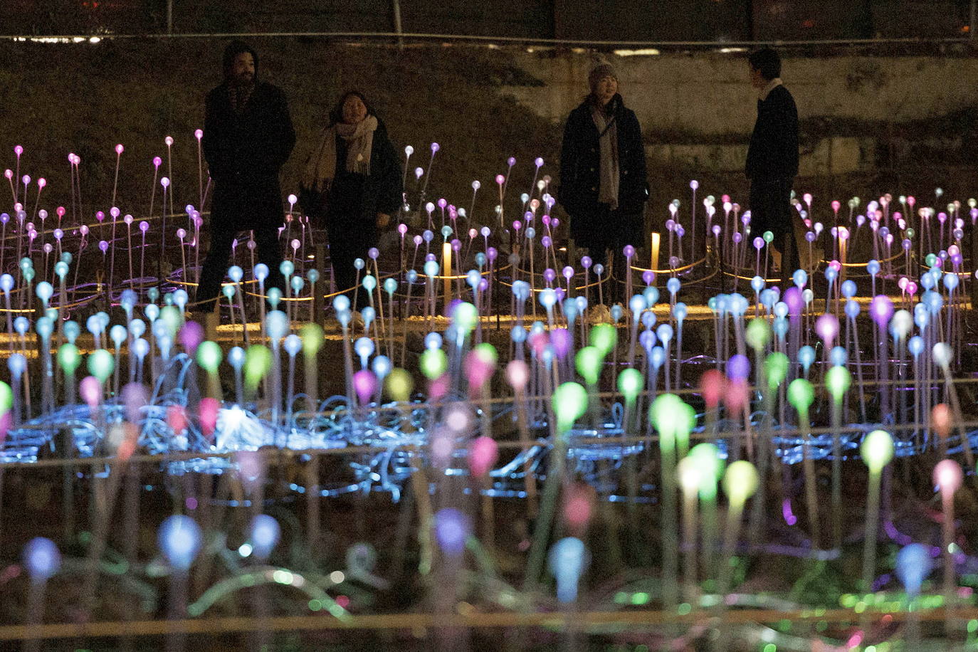 La Freedom Plaza de Nueva York se ilumina con una instalación de Bruce Munro