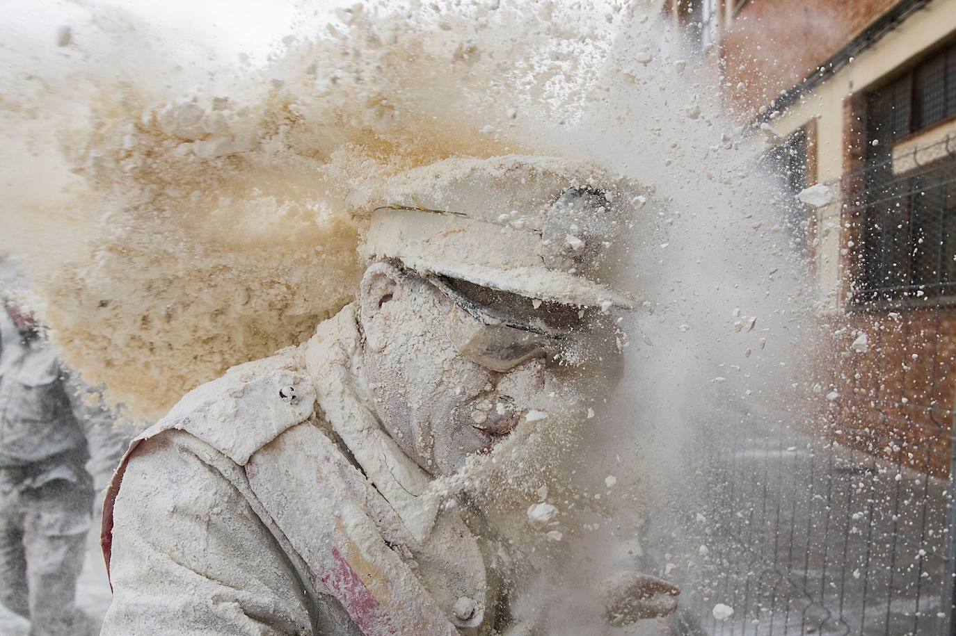 Ibi cumple con su tradicional fiesta de &#039;Els Enfarinats&#039;