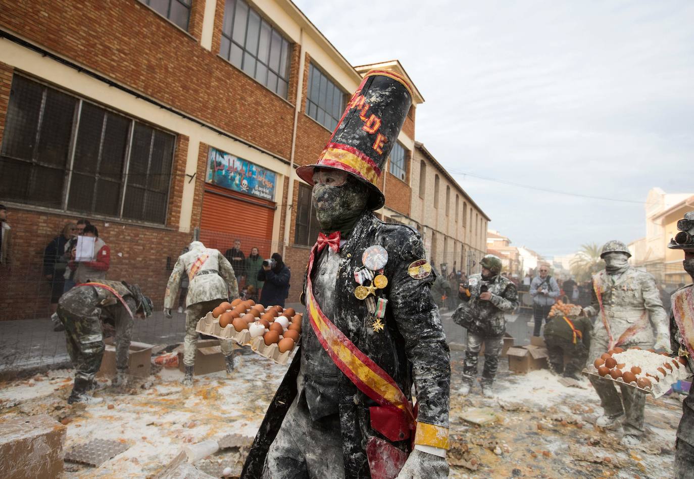 Ibi cumple con su tradicional fiesta de &#039;Els Enfarinats&#039;