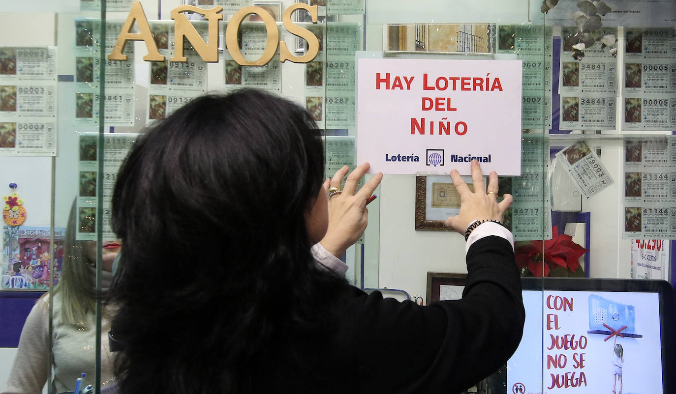 Cartel que anuncia la Lotería del Niño.