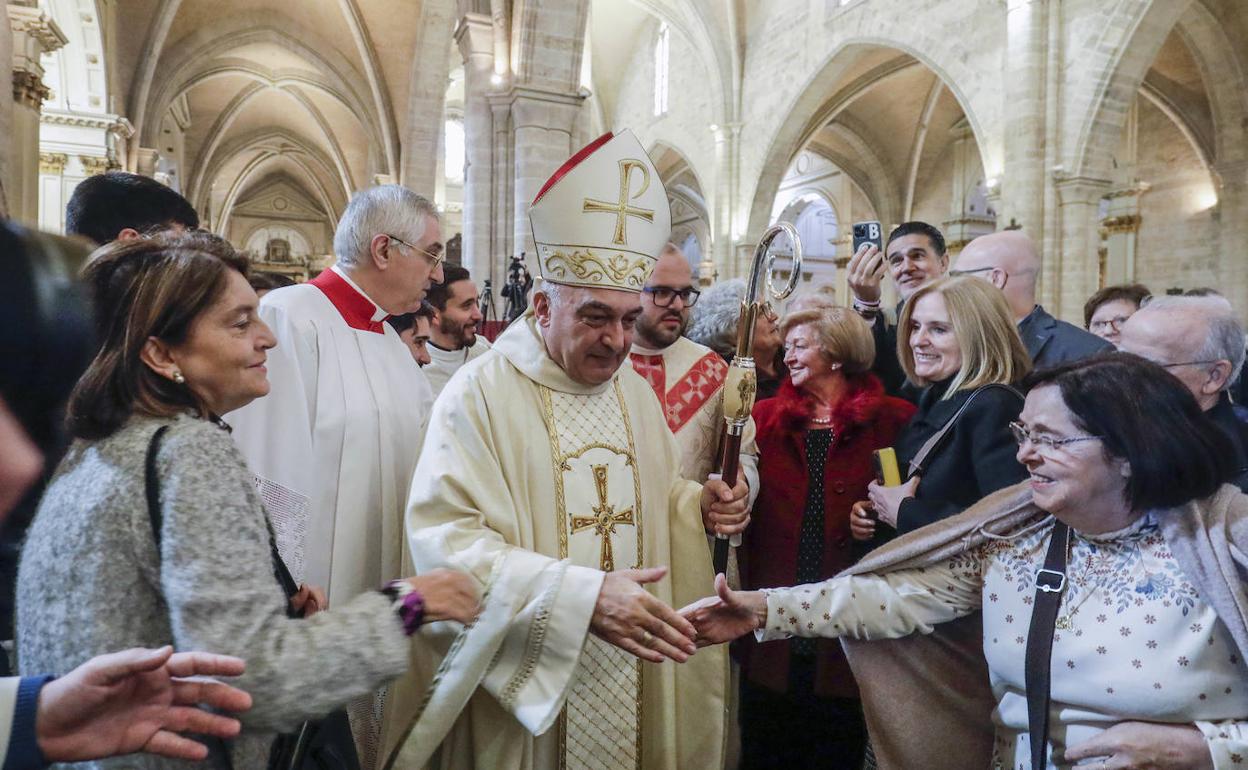 El arzobispo en su toma de posesión. 