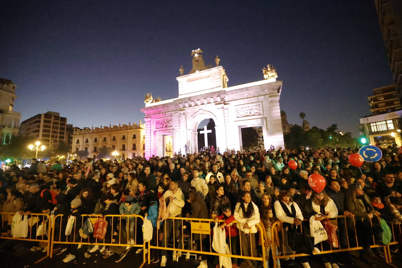 Fotos: Así ha sido la Cabalgata de Reyes de Valencia