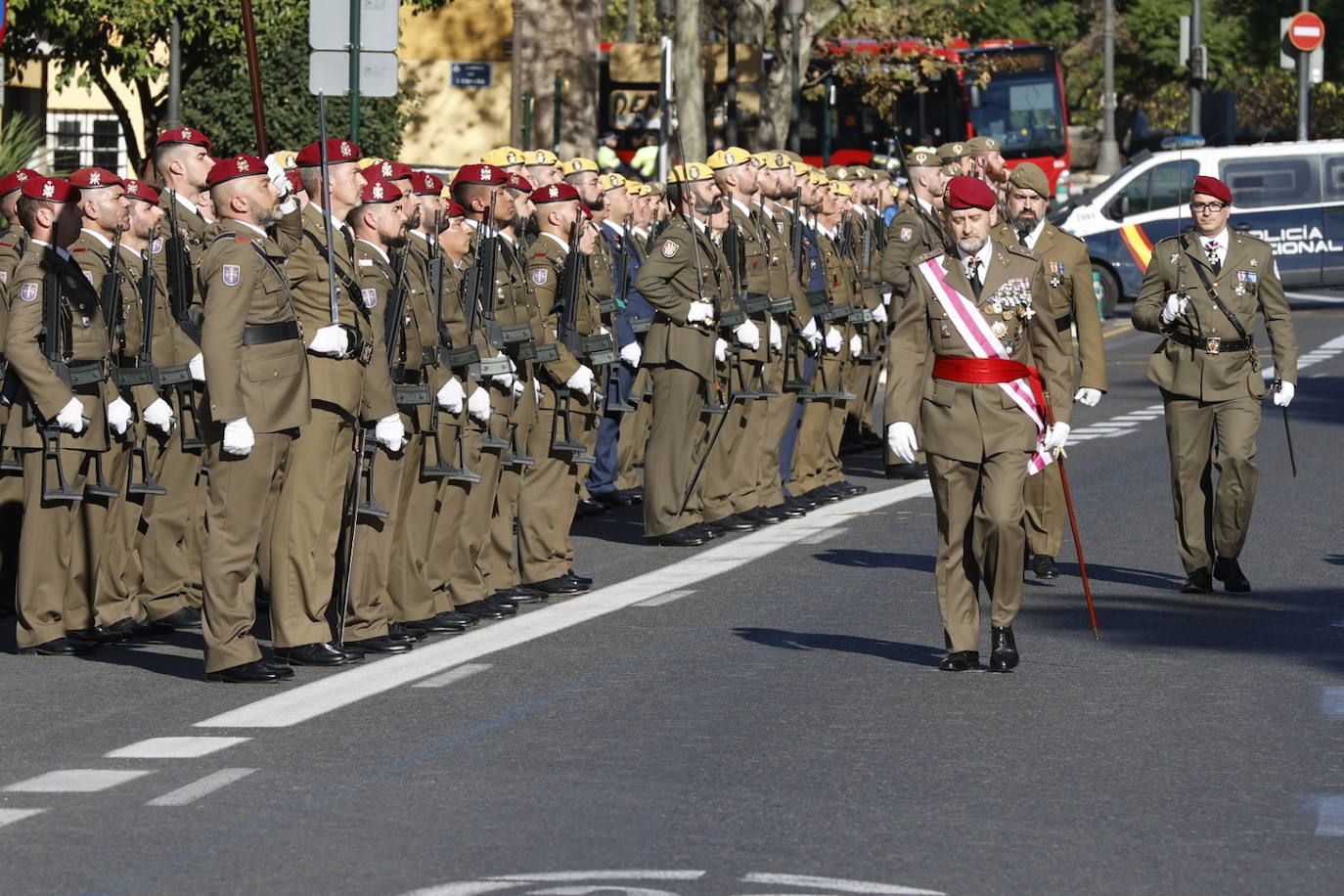 Fotos: Desfile de la Pascua Militar en Valencia