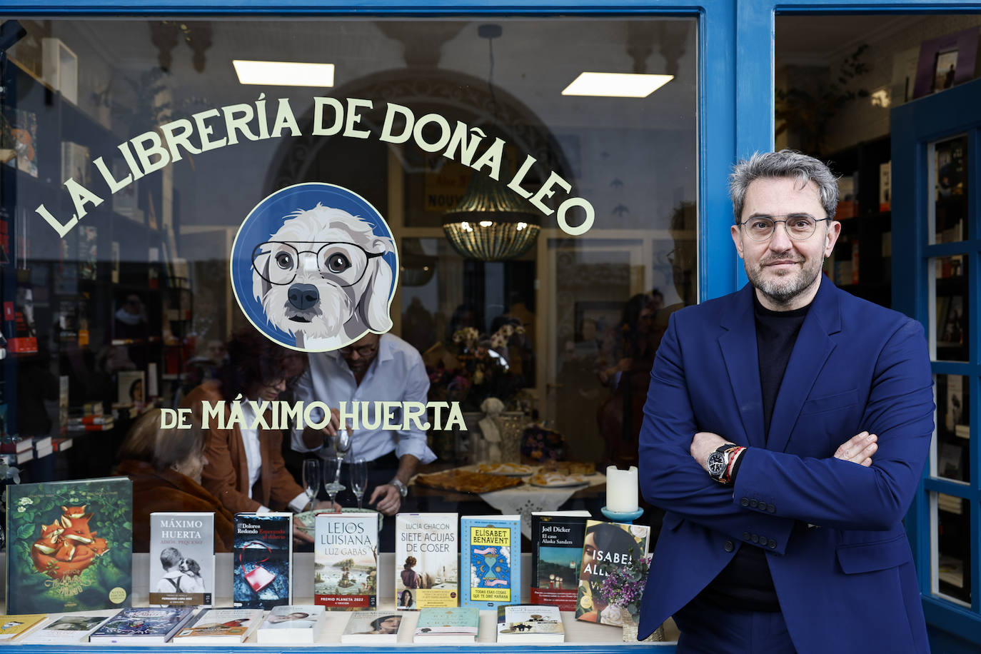 Fotos: Así es la librería que Máximo Huerta ha abierto en Buñol