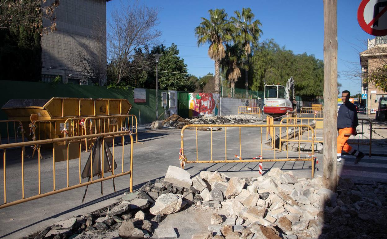 El inicio de las obras en una de las calles. 