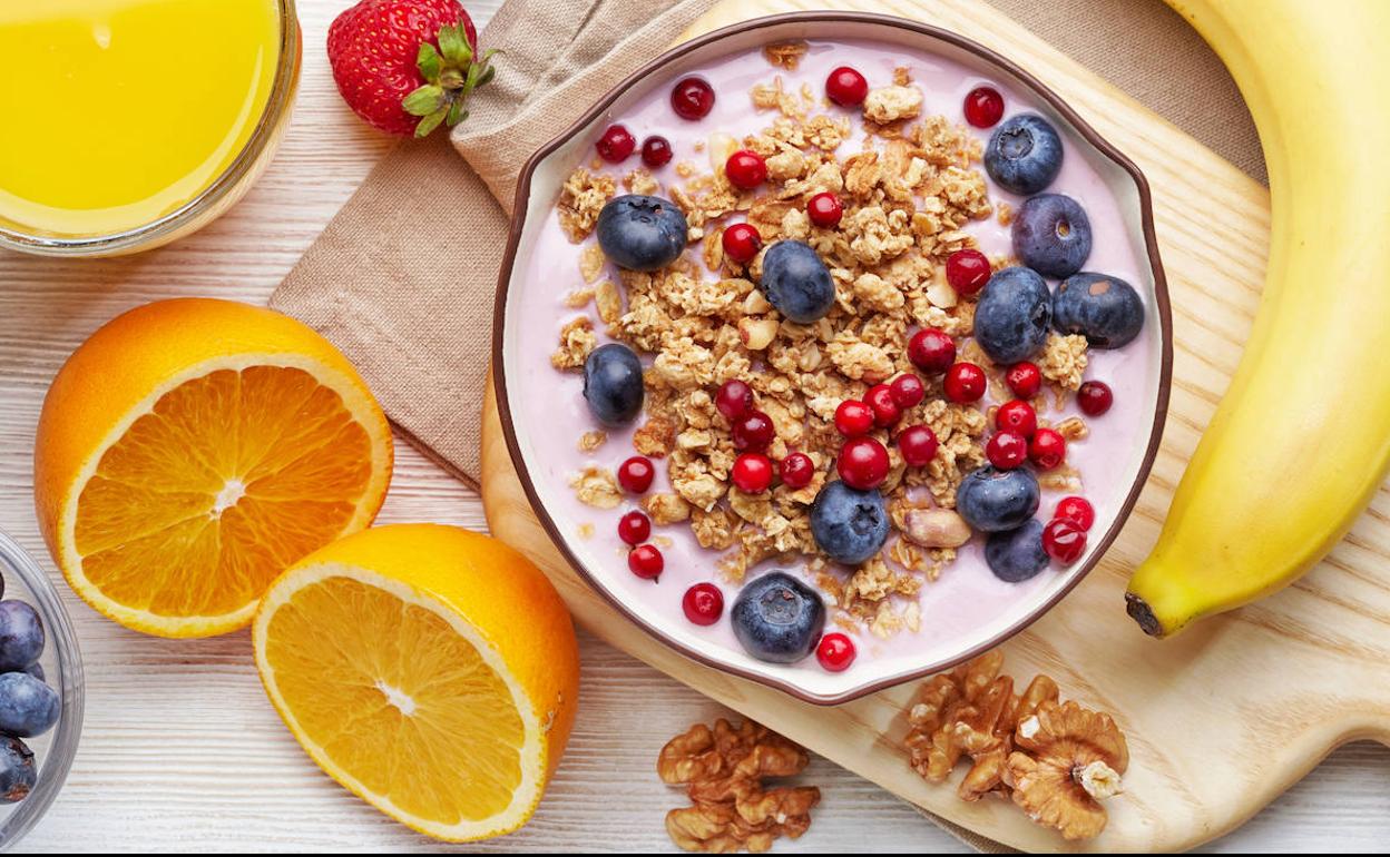 Los desayunos son un buen momento para tomar superalimentos. 