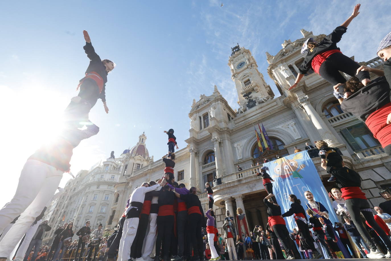 Fotos: Así ha sido la cabalgata de las Magas de Enero