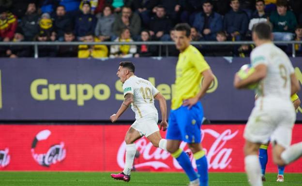 Los árbitros reclaman a LaLiga el fuera de juego semiautomático tras el escándalo en el Cádiz-Elche