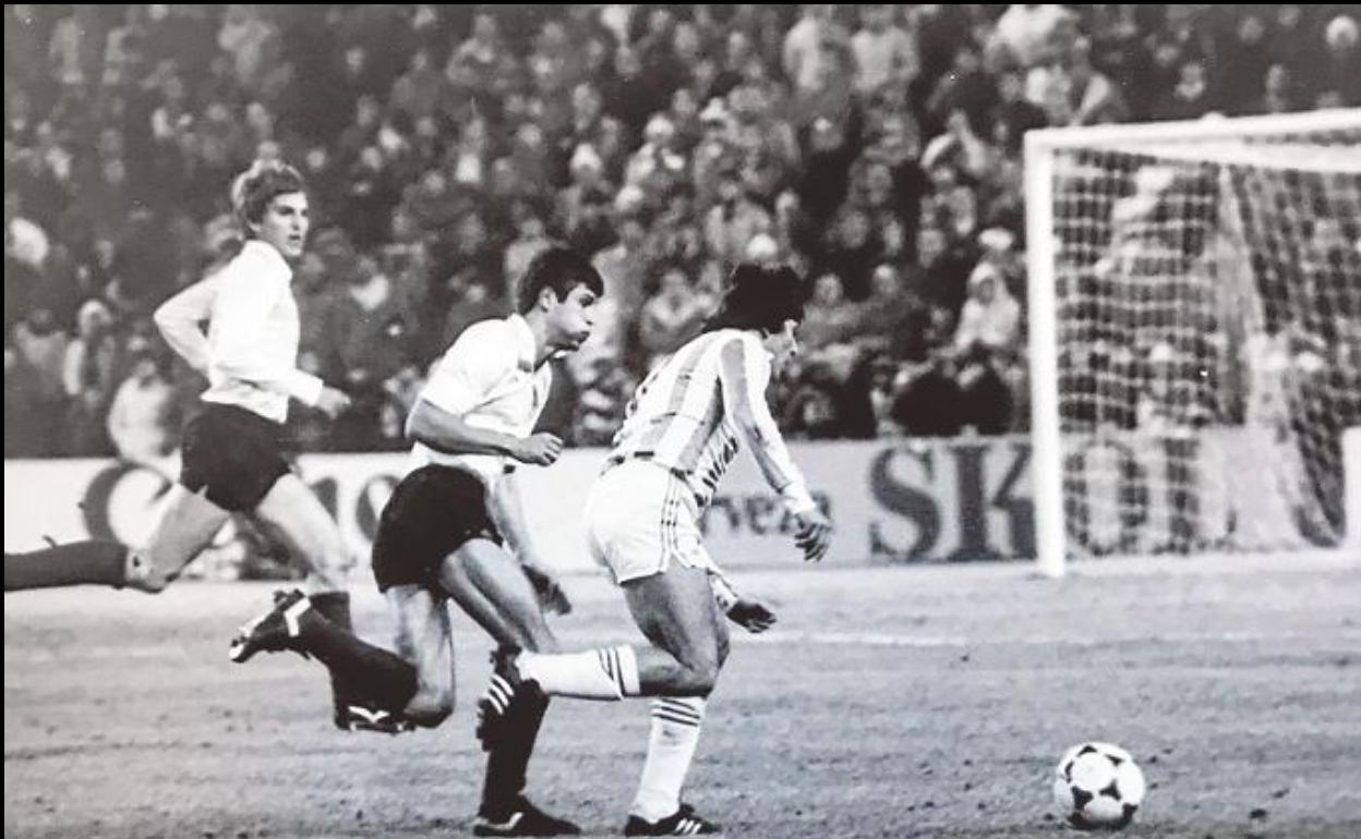 Partido entre el Real Valladolid y el Valencia en la temporada 82-83. 