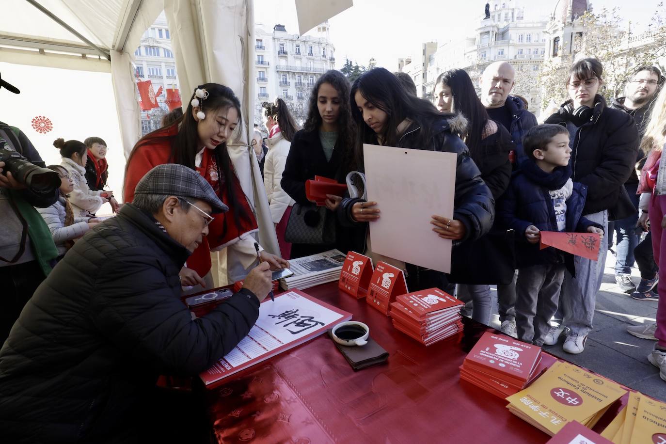 Fotos: Celebración del Año Nuevo Chino en la Plaza del Ayuntamiento