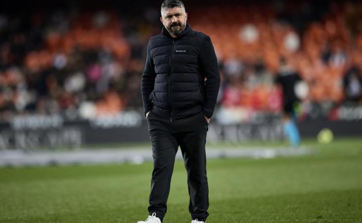 Gattuso se harta de hablar de fichajes