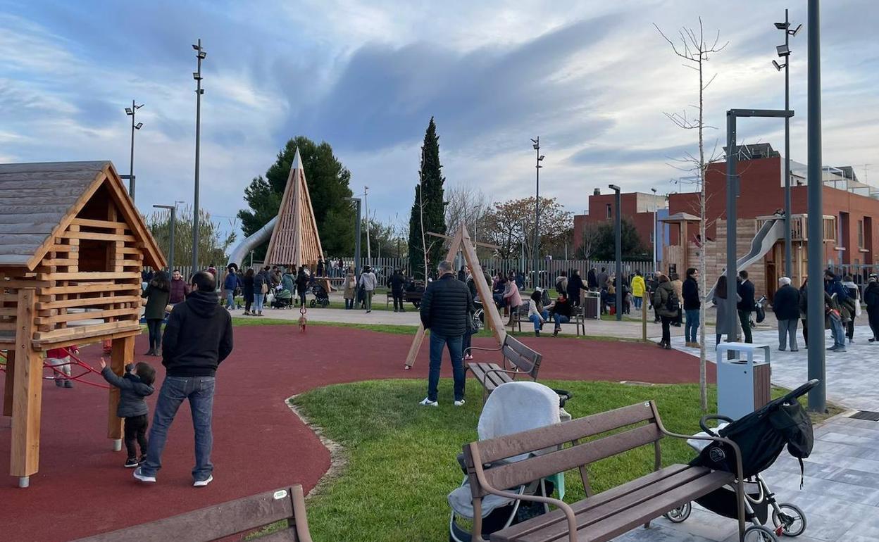 La inauguración del 'Parc del poble a Ramón Fontestad'. 