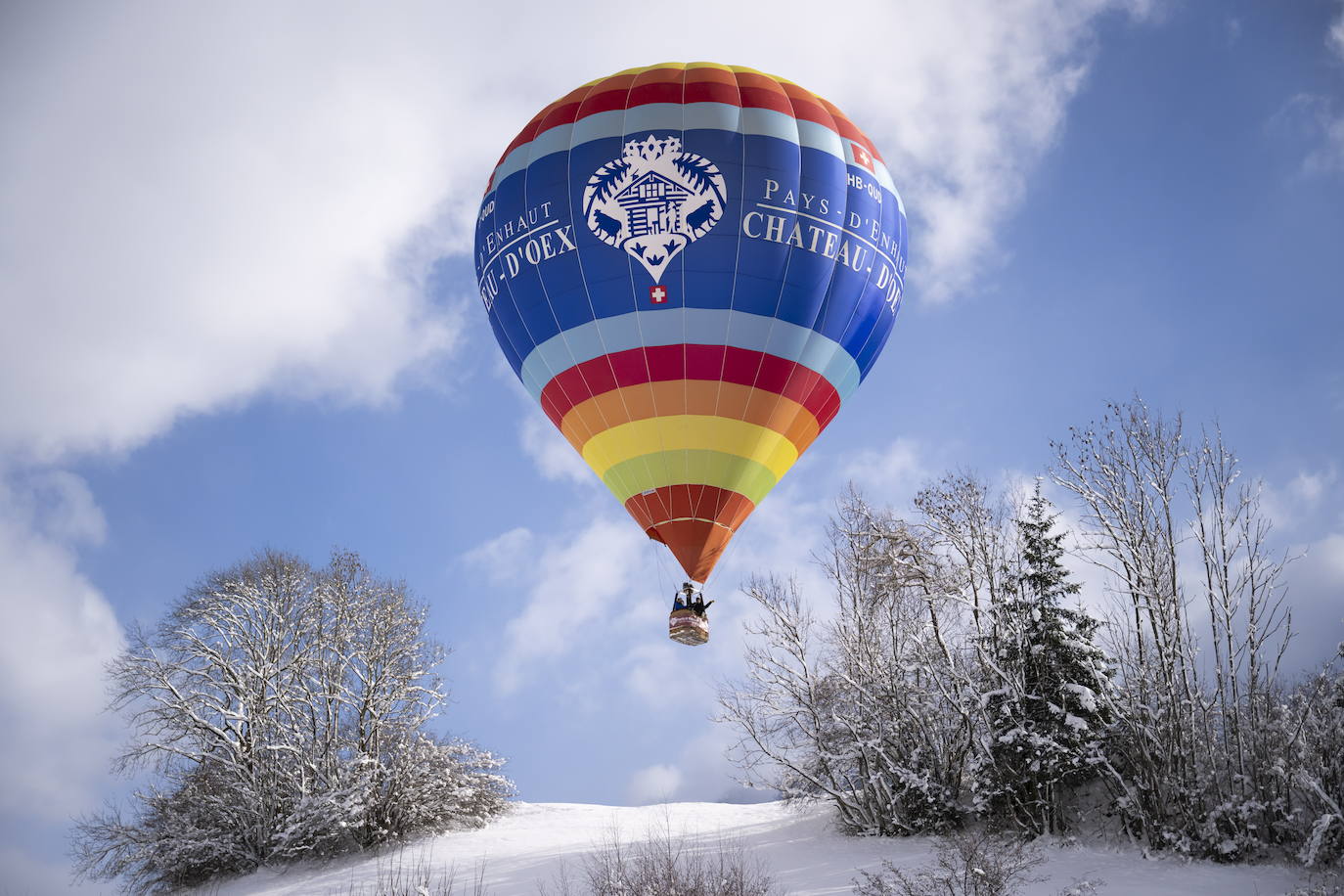 Fotos: Viaje en globo por los bellos parajes nevados de Suiza