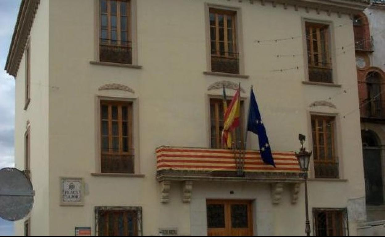 Fachada Ayuntamiento de Albaida. 