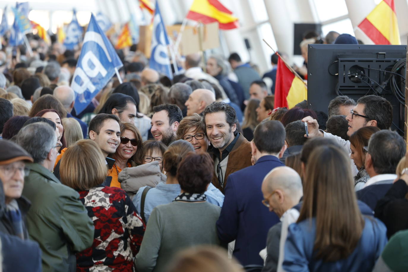 Fotos: Así ha sido la clausura del acto del PP celebrado este fin de semana en Valencia