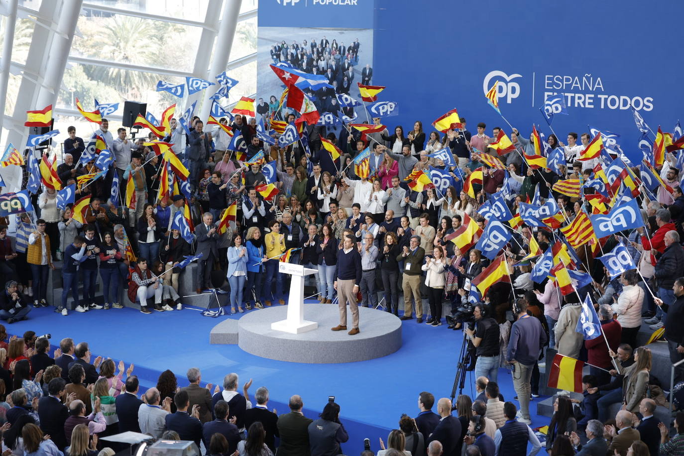 Fotos: Así ha sido la clausura del acto del PP celebrado este fin de semana en Valencia