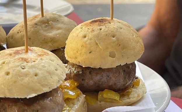 Imagen principal - El santuario del almuerzo de Gandia con casi un siglo de vida