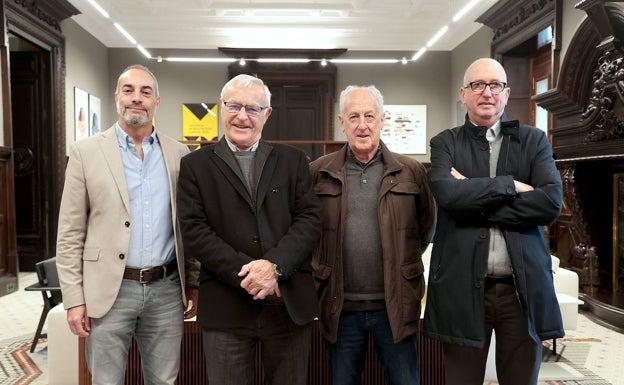 Juan Botella, Paco Borao, Joan Ribó y Juan Miguel Gómez. 