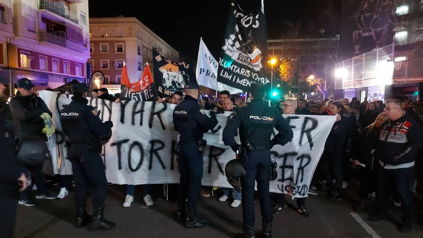 Fotos: Manifestación de aficionados del Valencia CF