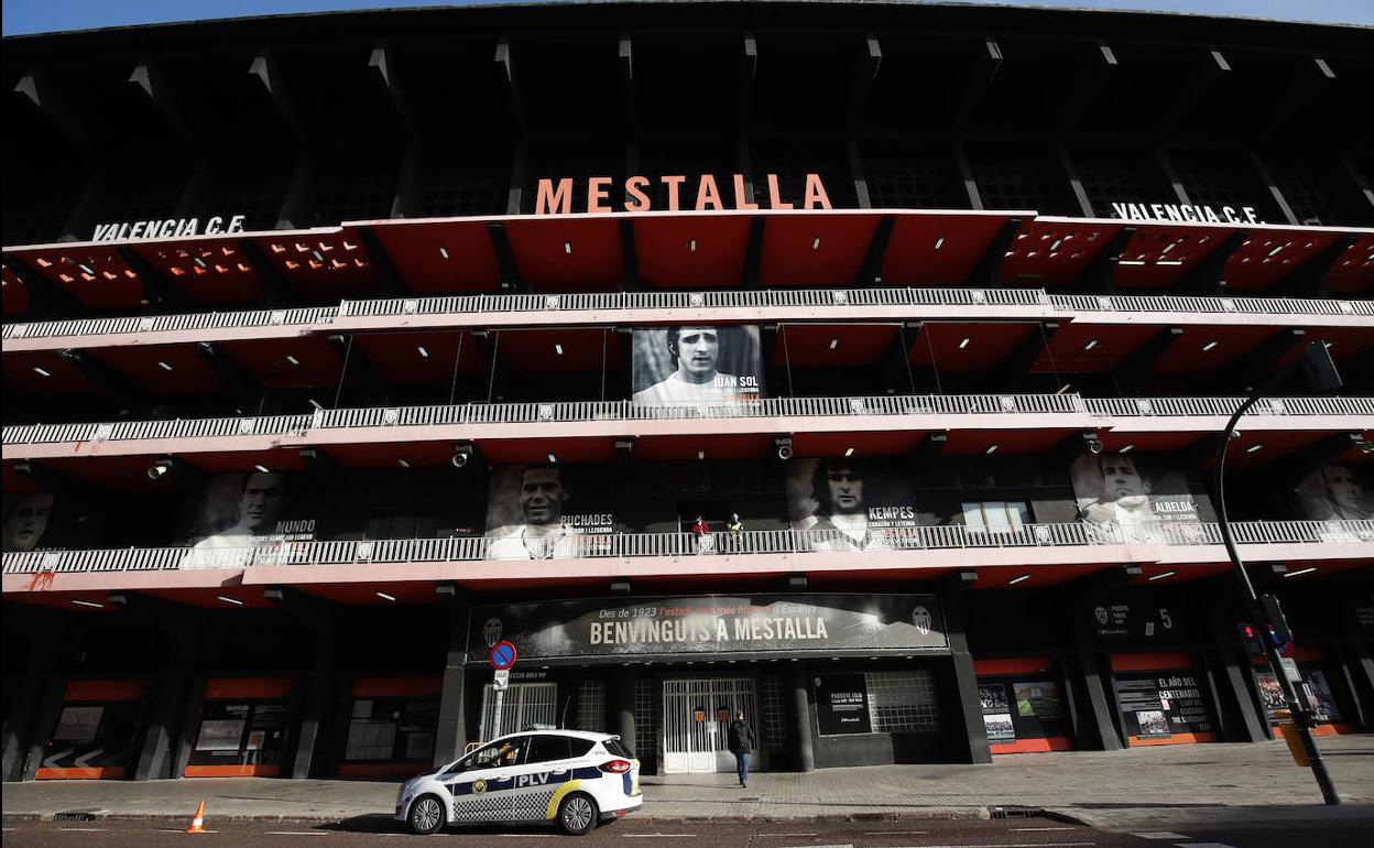 ENCUESTA | ¿Qué cree que hay que hacer con el actual Mestalla?