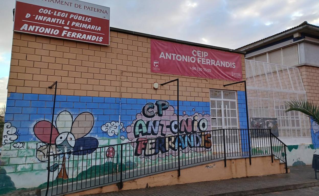 El CEIP Antonio Ferrandis de  la localidad. 