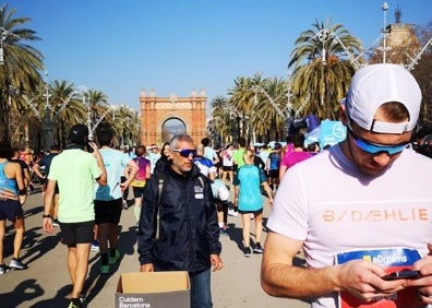 Imagen secundaria 1 - Medio maratón de Barcelona | Un récord agridulce en el medio maratón de Barcelona