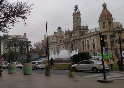 Imagen secundaria 1 - Ágora Diseño Valencia y Fallas 2023 | El Ágora del Diseño deja sitio a la falla municipal