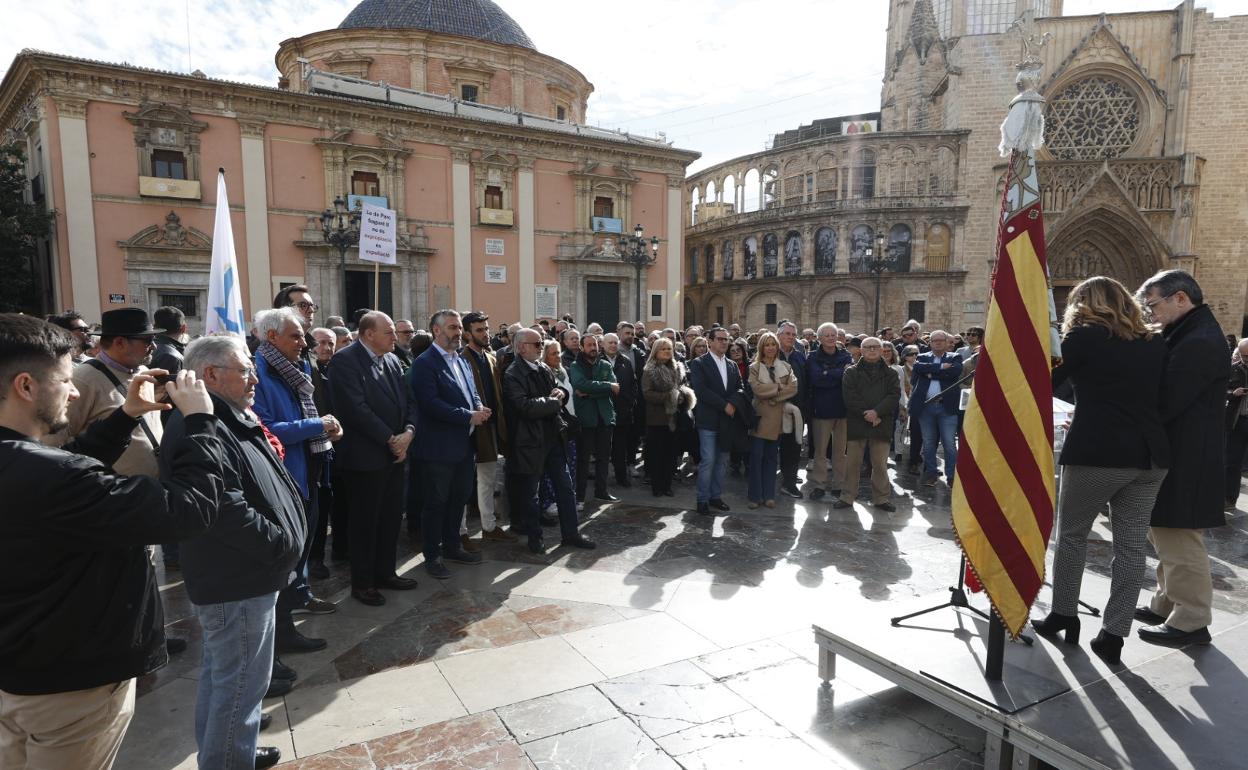 Concentración este domingo en la plaza de la Virgen. 