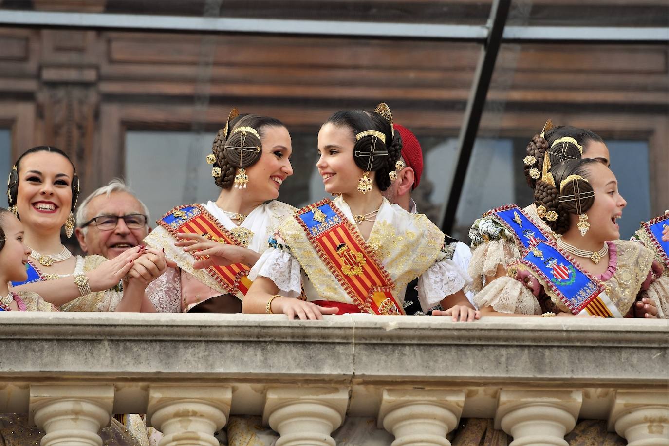 Fotos: Primera mascletà de las Fallas 2023