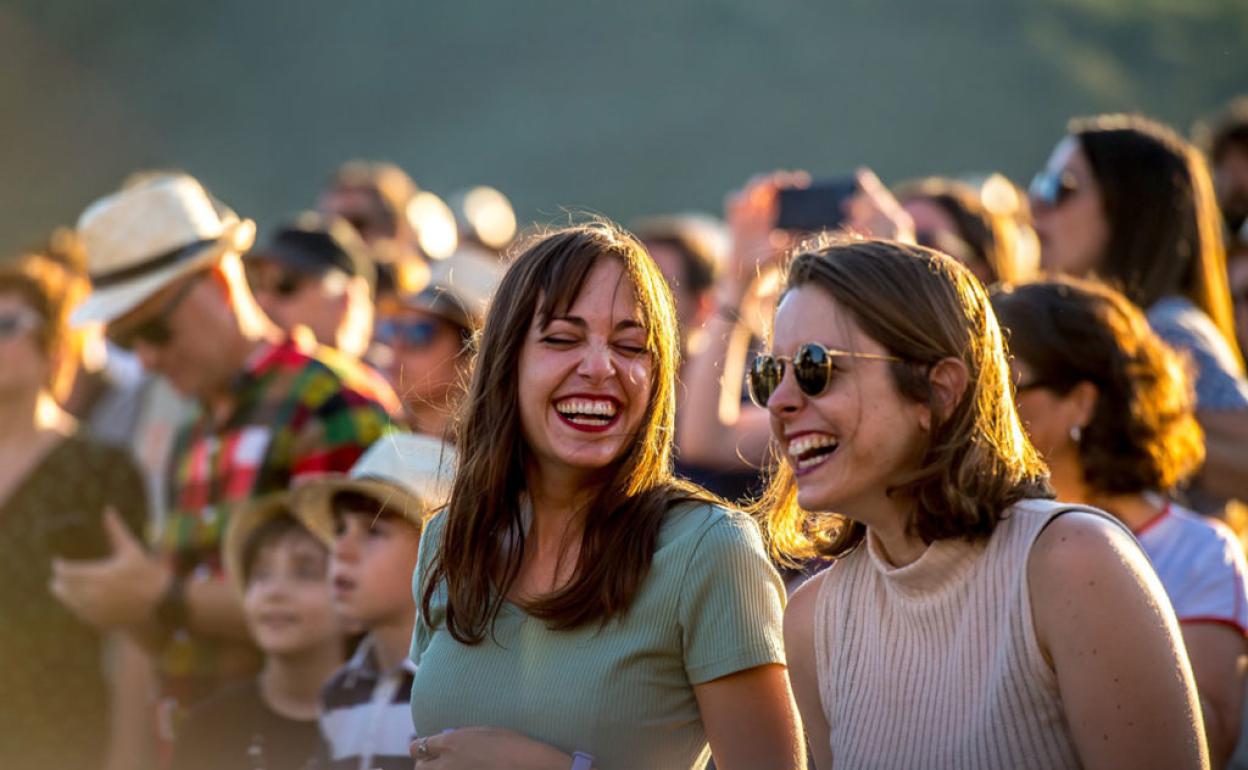 Fusión de música y vino en el Tierra Bobal Fest