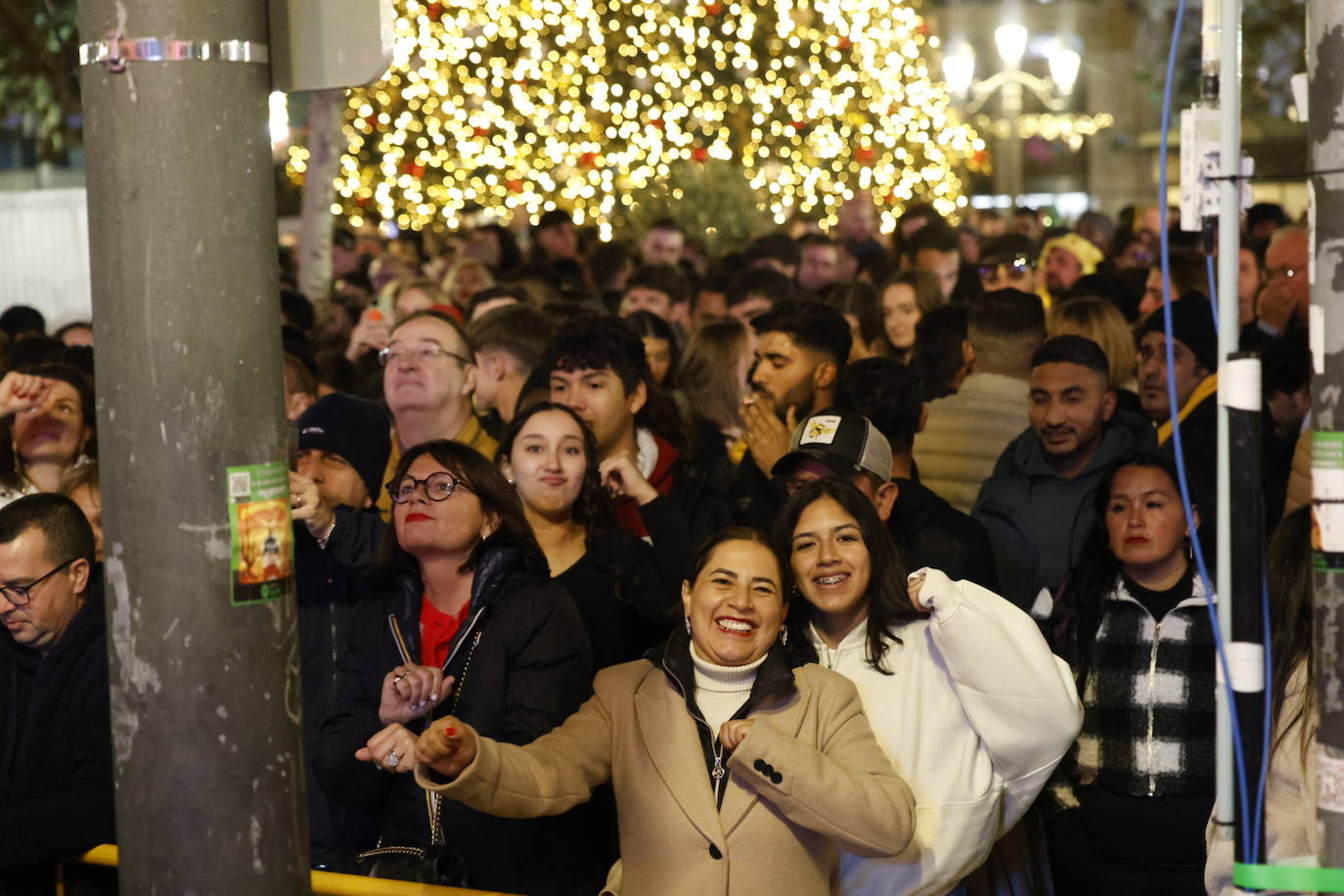 Así se vivieron las Campanadas y la fiesta de Fin de Año en el Ayuntamiento de Valencia