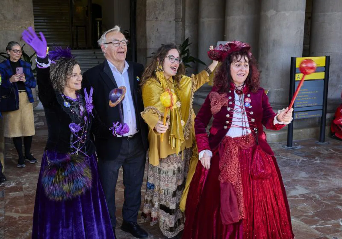 Cabalgata de Magas en Valencia | El Ayuntamiento deniega la autorización a  la cabalgata de las Magas de Enero | Las Provincias