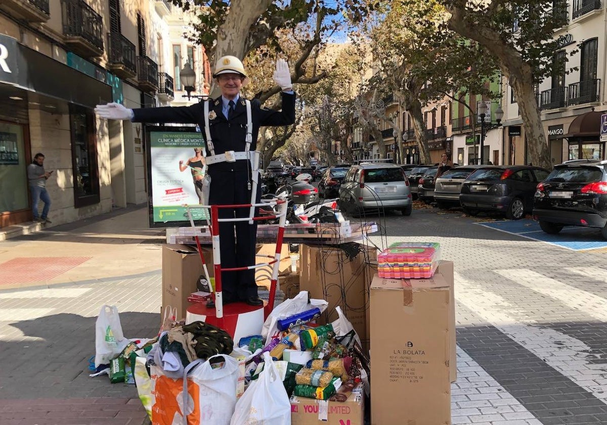 Torró durante un acto de recogida de alimentos, en diciembre de 2019.