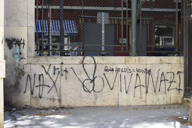 Fotos del abandono en el mercado de Abastos de Valencia