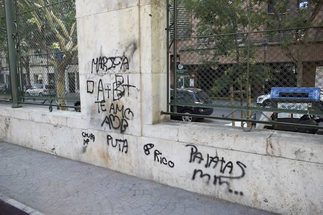 Fotos del abandono en el mercado de Abastos de Valencia