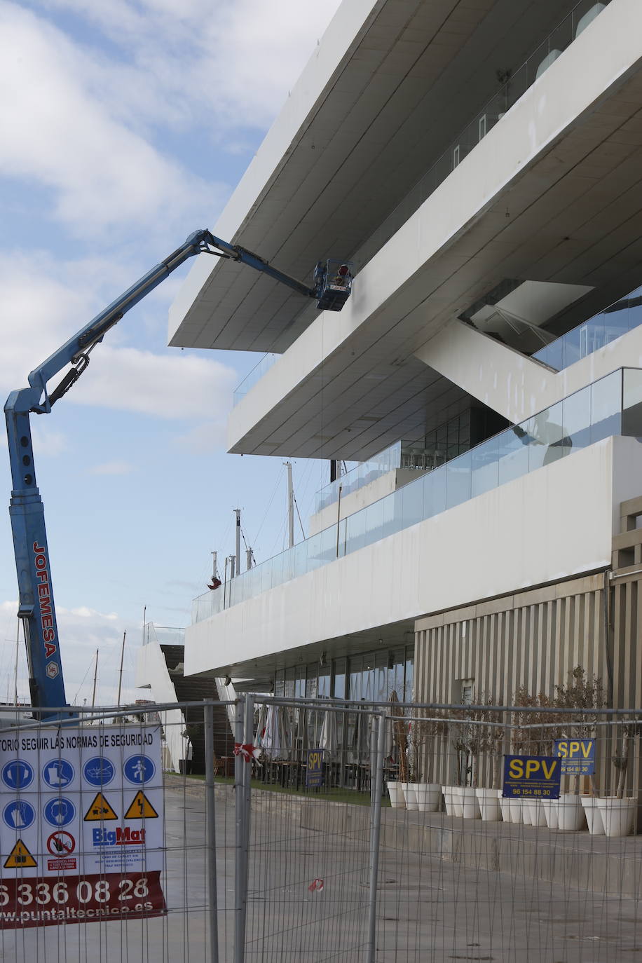 Fotos de la rehabilitación del Veles e Vents de Valencia