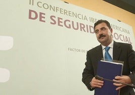 Castelló, en su etapa en el Consejo de Seguridad Nuclear.