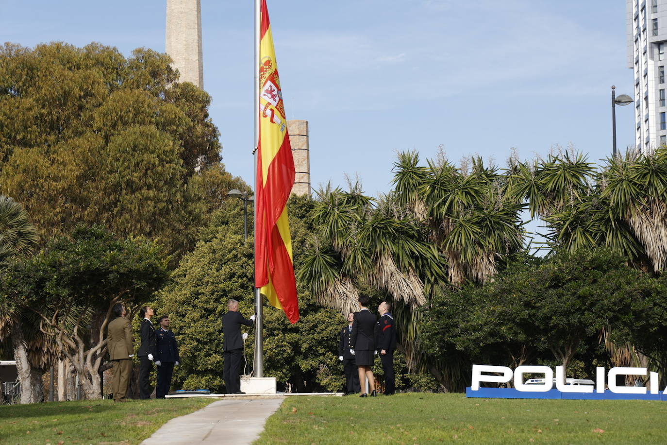 Todas las imágenes de la celebración del bicentenario de la Policía Nacional en Valencia