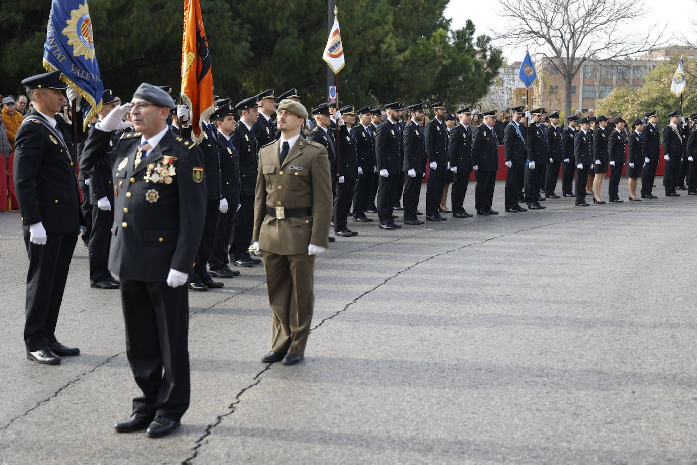 Todas las imágenes de la celebración del bicentenario de la Policía Nacional en Valencia